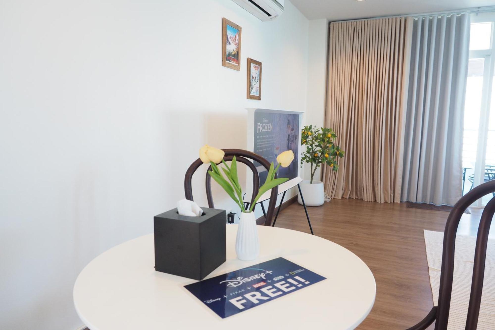 The Beach Bangsaen By Thanthita Next To Wonnapa Beach Free Disney Plus מראה חיצוני תמונה